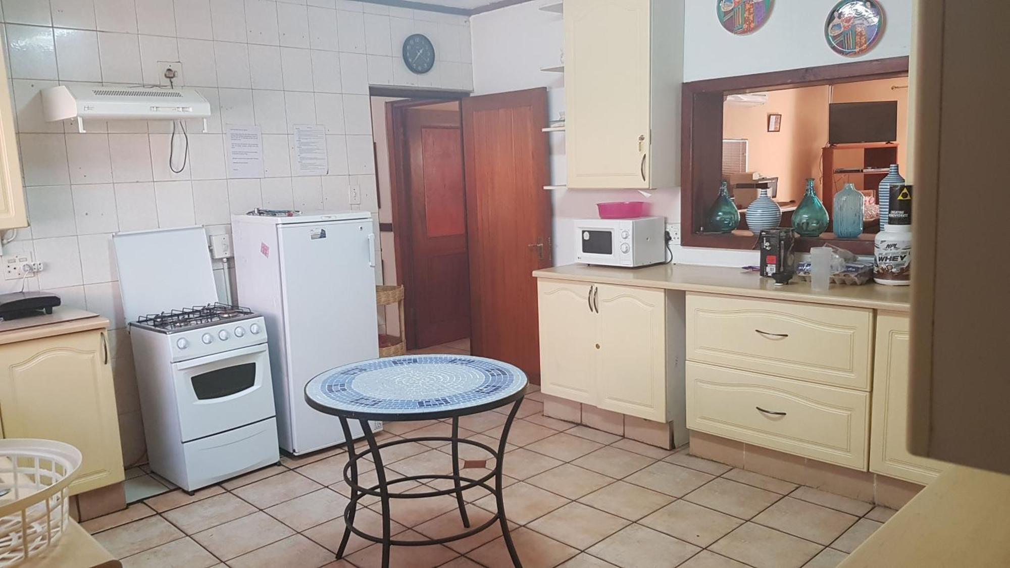 Jolly Suites Midrand Eksteriør bilde